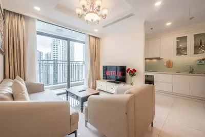 Image de Vinhomes Riverside Luxury Condo
