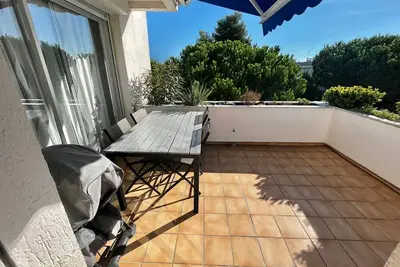 Image de Appartement T2 avec parking, climatisé à 7 min de la plage - La Grande Motte Centre Ville