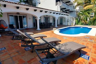 The Hacienda at Del Mar Pv