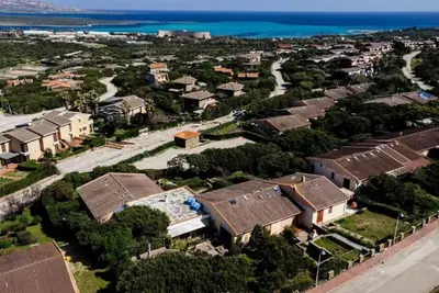 Image de Maison avec vue sur la mer et jardin privé et terrasse