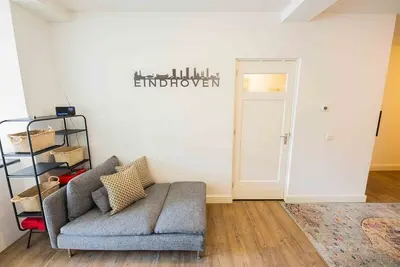 Image de Stylish 50m² Two-Bedroom Apartment (Sd-23-K)