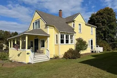 Image de Whispering Winds Cottage, Offering Ocean views & Resort Amenities, 5 Br \/ 2 Bath