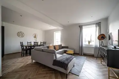 Image de Ebenerdige, Moderne Ferienwohnung mit Viel Platz für die Ganze Familie