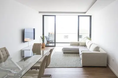 Image de Lux 3-Br: Panoramic Sea View & Rooftop Pool