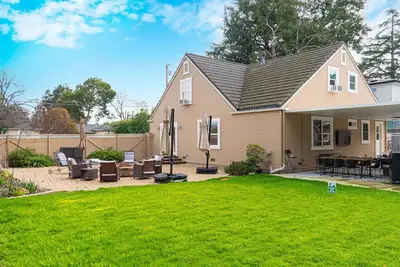 Image de Santa Clara 6Br Stunning Entire house