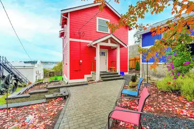 Image de Port Orchard Guest House - Walk to Bay Street!