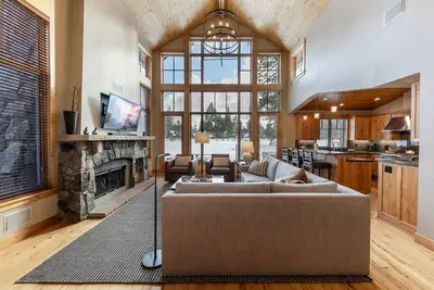 Image de Old Greenwood Cabin 14