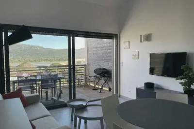 Image de Appartement très fonctionnel et pratique avec piscine vue mer 4 personnes
