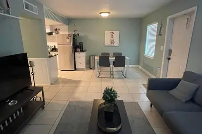 Clearwater Beach Mins Away from your Vacation Home