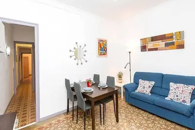 Image de Apto. Barcelona, Barrio de Gracia, 5 Pers