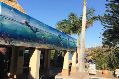 Image de Casa Margaritaville México, a private mini resort for 8, on the Sea of Cortez.