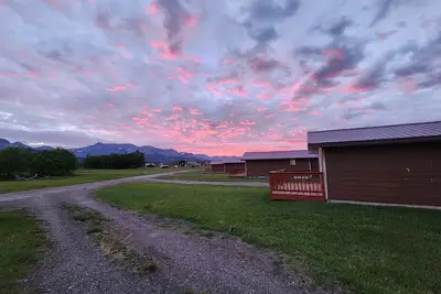 Image de Circle R Cabin 6, Private Ranch, Mountain Views