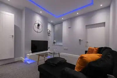 Image de Bespoke 2-Bed House in Stoke-on-Trent