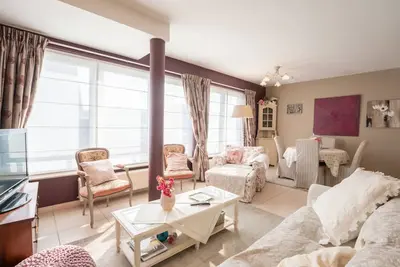 Image de De tulp - romantic ground floor app by Interhome