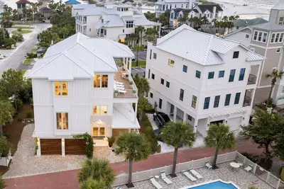Image de Fall Availability Seagrove - Gulf & Lake Views, Game Room & Bikes