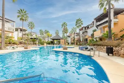 Rdr351 - Beachfront 2 bedroom apt on best beach!