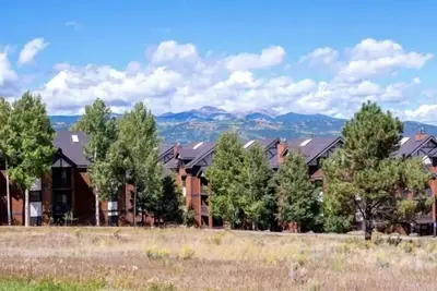 Image de 2 Bed, 2Bath Condo at the base of Angel Fire Ski Resort!