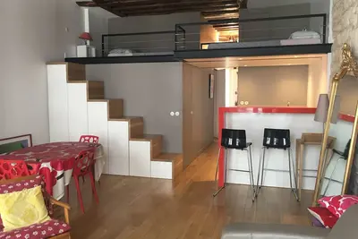 Image de 17th Century Mansion in Marais Center near Seine River. - up to 6 people