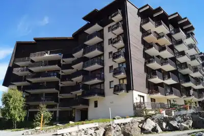 Image de À 20m des pistes de ski, 3ème étage, balcon, casier à ski, 55m², Les 2 Alpes