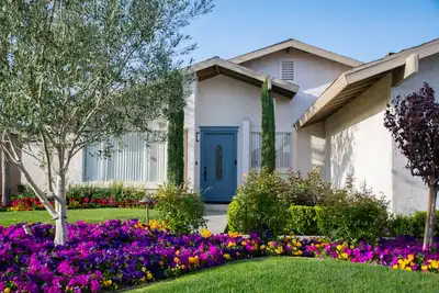 Image de Coachella Poolside Paradise, accommodates up to 10 guest
