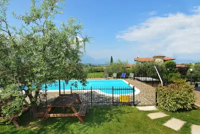 Image de Perla 7 quiet apartment with patio and pool
