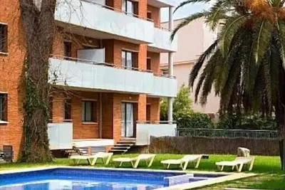Image de Aptos. Castelldefels, 23 kms from Barcelona, 200 meters from the beach, 3 pers. \/apt.