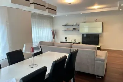 Image de Excepcional Chalet en Perbes