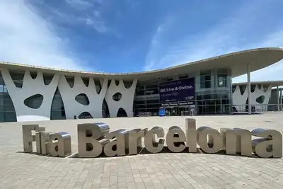 Fantastic Apto. Barcelona, Hospitalet Llobregat area, 8 people max.
