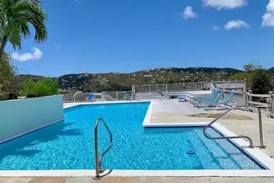 Image de Huge 2-bedroom condo with WiFi, Ac in enjoyable St. Thomas