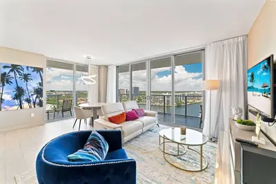 Image de Gorgeous 2bd/2ba Miami Aqua Vista Hideaway! ! !