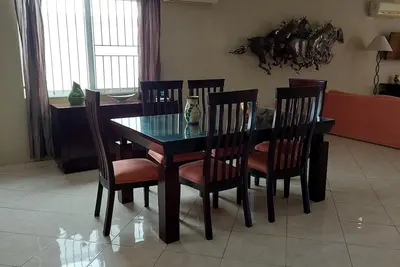 Image de Amplia Casa Para Renta Vacacional en Mazatlán a Solo 6 Minutos de la Playa