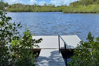 Image de Romantic, Privacy, Paradise, Free Kayak - Renovated Waterfront with Wifi -Hudson