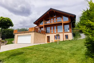 Image de Herzlich Willkommen in der Ferienwohnung Chalet Winterberg