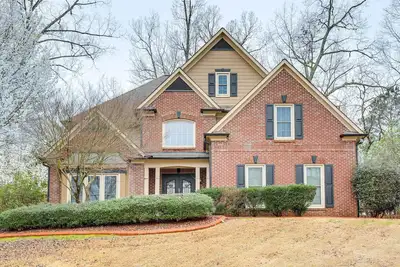 Image de Modern Stone Mountain Home w/ Spacious Deck, Grill