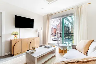 Image de Stylish City Living|Wooster Square|Downtown Views