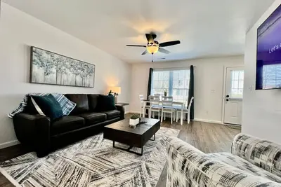 Image de Brand new, hidden Pearl of a home Batesville, In