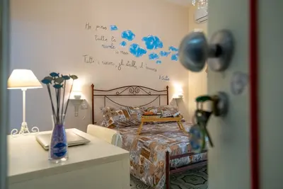 Image de A sincere B&B in a quiet neighborhood of Salerno's historic center.