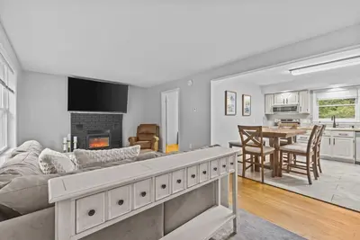 Image de Charming 5b Home in Neighborhood