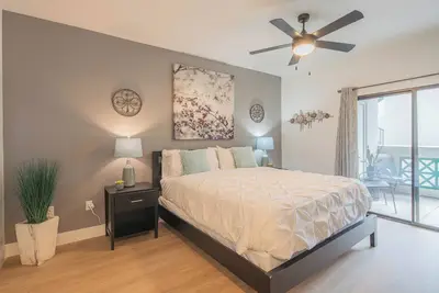 Image de Serene Haven: Leisure & Convenience - Next to Golf and Shopping