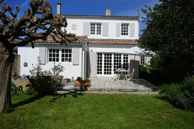 Image de L'Ancre, Maison de Charme au cœur d'Ars en Ré.