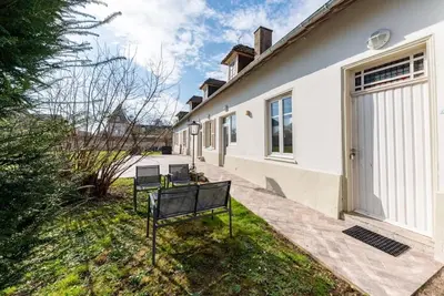Image de Appart vintage - Terrasse - Fauteuils de cinéma
