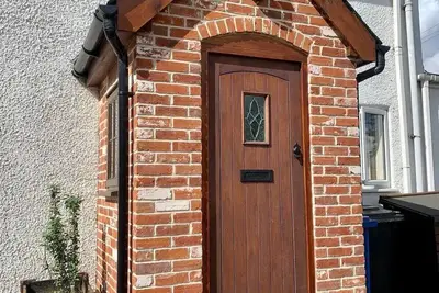 Image de A cosy light Semi Detached cottage in the Waveney Valley, the Broads National park.