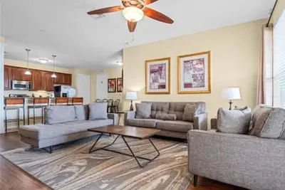 Image de Vc11-206 - New Listing - Central