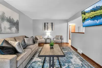 Image de Entire House Walkable to Niagara Falls & Aquarium