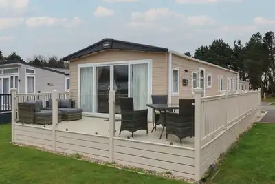 Image de Whispering Willows, pet friendly, with a garden in Cayton Bay