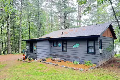 Image de Cabin on lake. Pet friendly