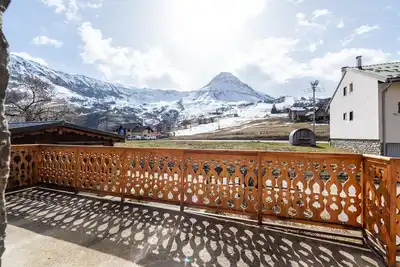 Image de Appartement \"Albiez Montrond\" avec vue sur montagne, balcon et Wi-Fi