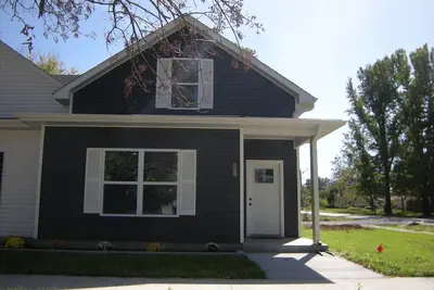 Image de The Augustus House New Superb 3-bedroom townhome in Hallsville
