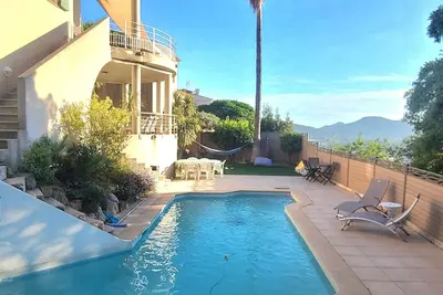 Image de Nouveautè : Maison entière avec Piscine, Collines, Proche Centre Ville, Plages.