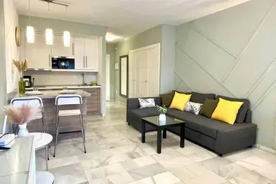 Image de Banus Elegant Modern Estudio Next to the Beach
